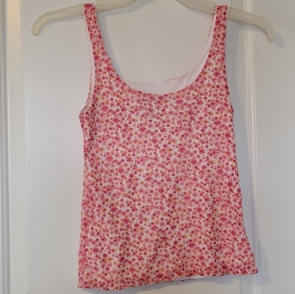NEW York & Company Floral Dressy Tank Top XS pre-owned